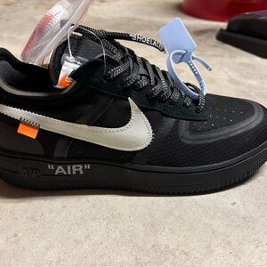 Nike Off-White Air Force 1 Black Sneakers